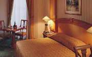 Metropolitan Palace Hotel room